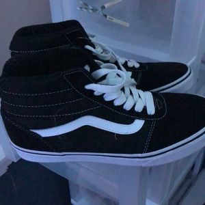 Black Vans